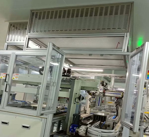 锂电池千级洁净棚完工 (1).jpg